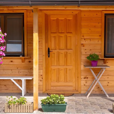 بيت ضيافة Obedska Bara - Retreat House Kupinovo