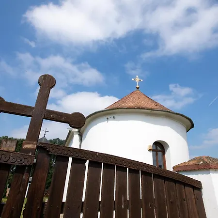 Obedska Bara - Retreat House Guest house *