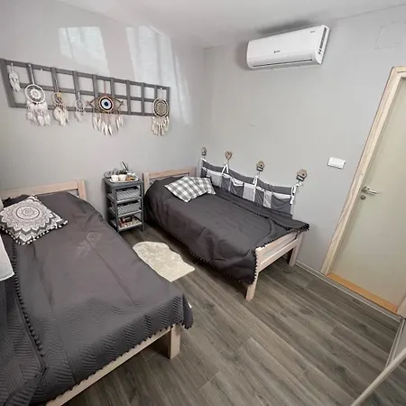 Obedska Bara - Retreat House بيت ضيافة 4*