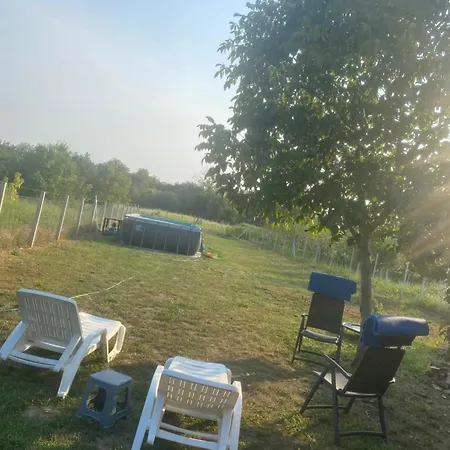 Obedska Bara - Retreat House بيت ضيافة 4*