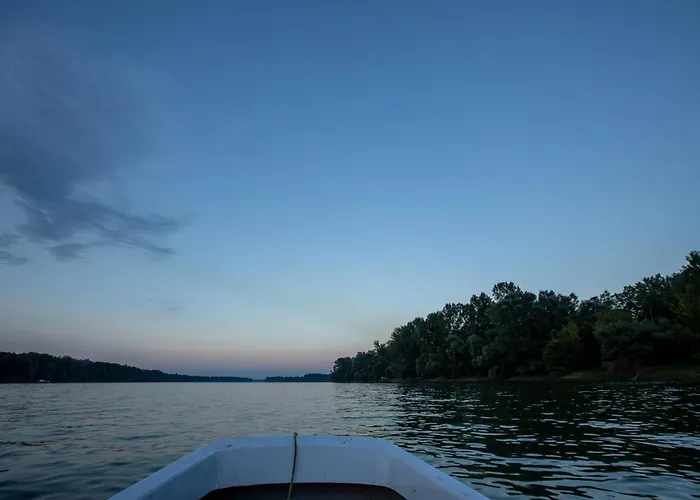Gasthuis Obedska Bara - Retreat House Kupinovo